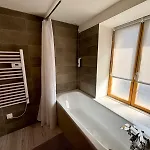 Maison A 5 Min Du Harras Du Pin *