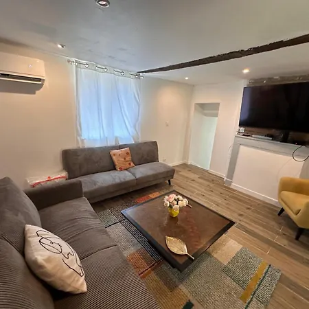 Maison Climatisee A 5 Min Du Harras Du Pin Ferienhaus